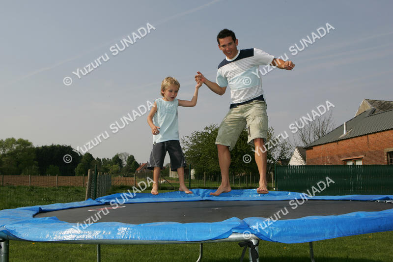 Trampoline006p.jpg